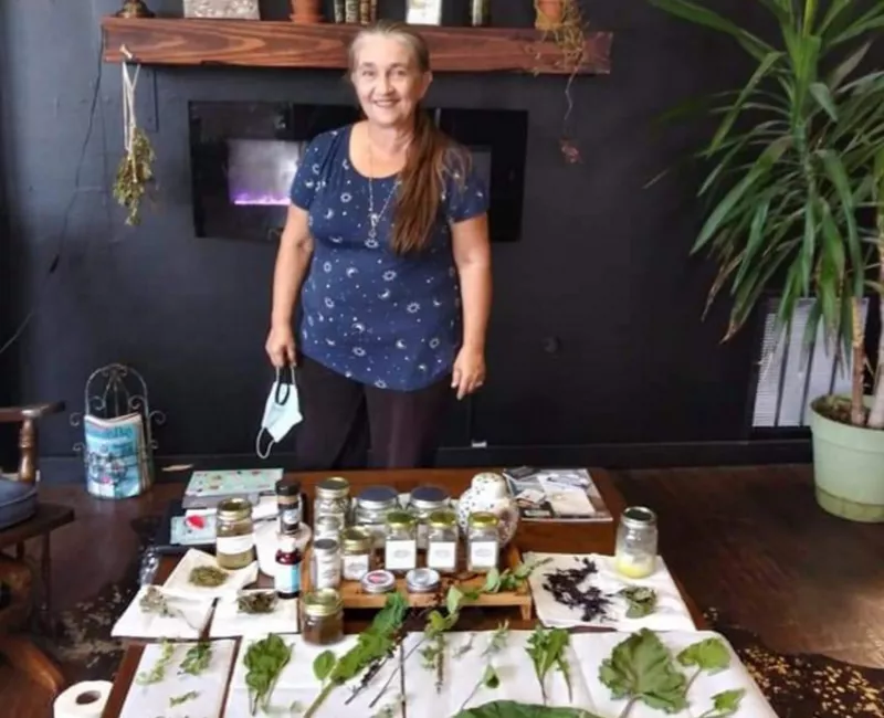 Yvonne Harbin. Traditional herbalist. Altamont (Grundy County) & McMinnville (Warren County), TN